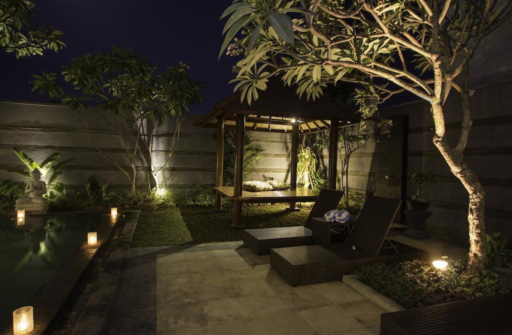 Villa Cascade Seminyak Kamer foto