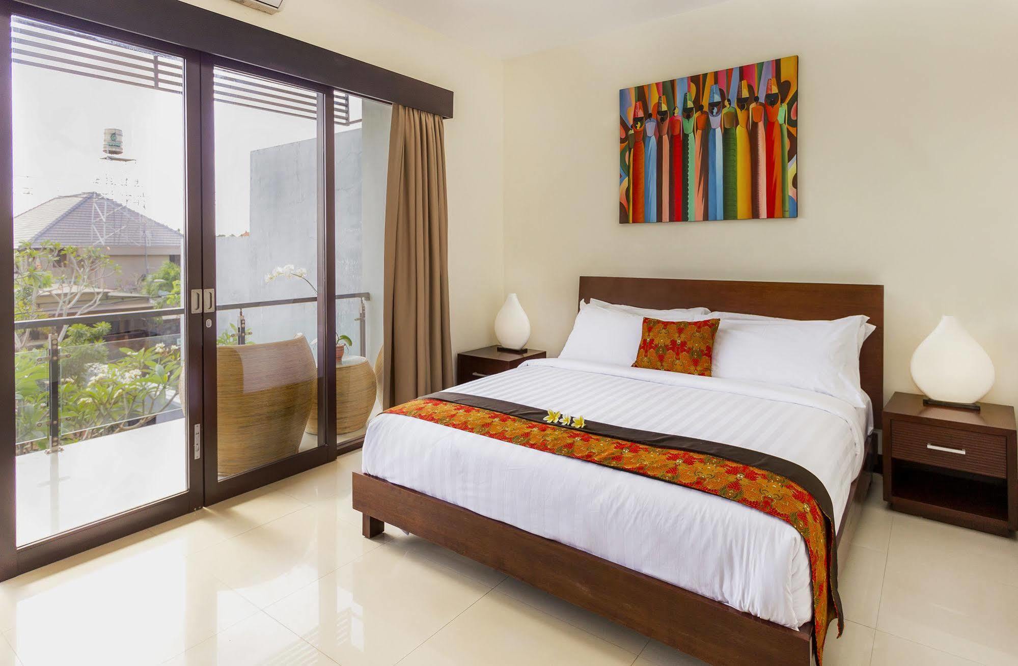 Villa Cascade Seminyak Buitenkant foto